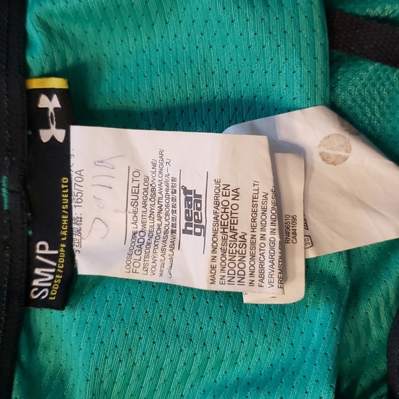 (S) Under Armour Loose Fit HeatGear Basketball Shorts Sporty Classic Gym Workout - Picture 3 of 10